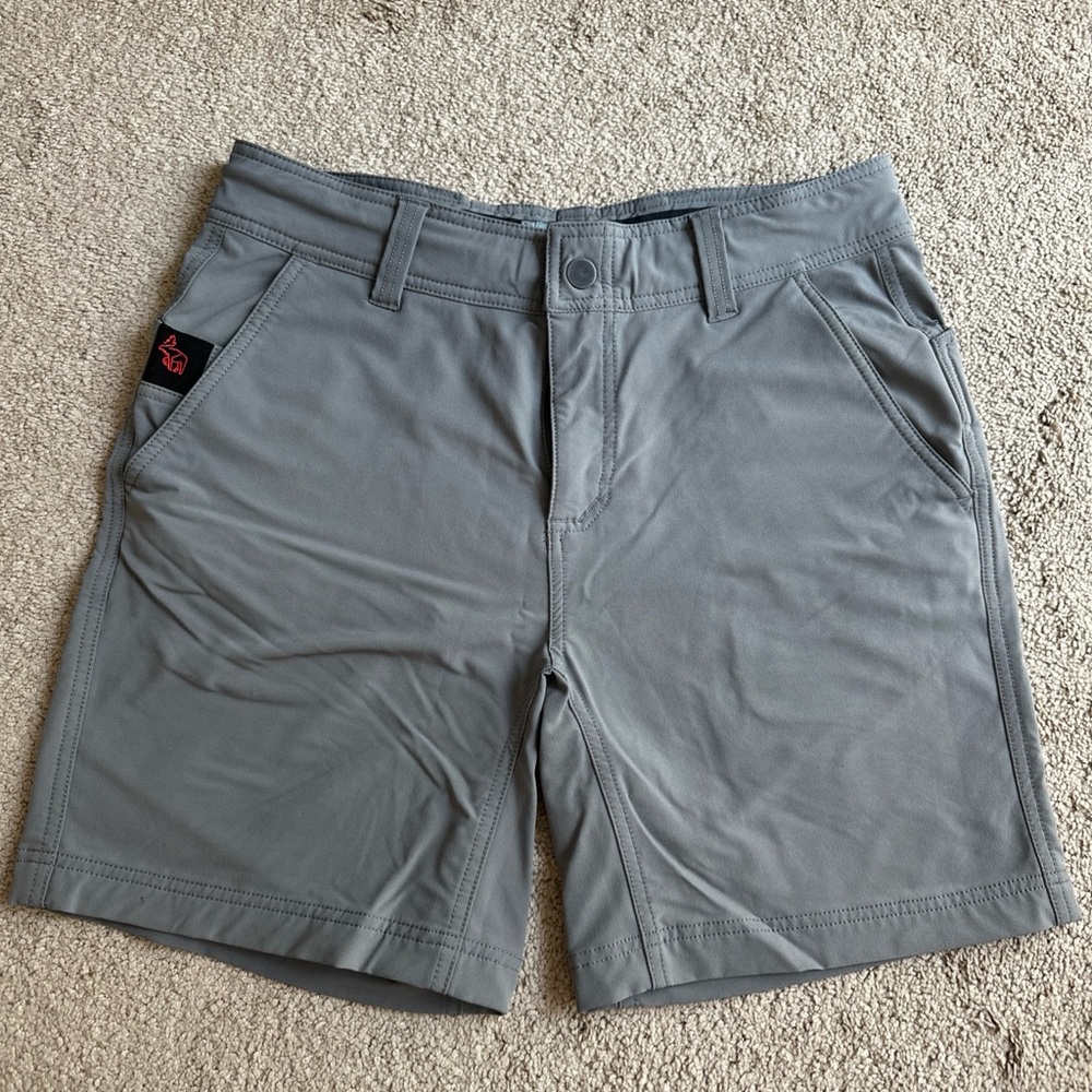 Western Rise Gray Men's Shorts size 32